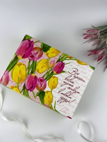 Коробка для подарка "Все краски весны" — изображение 2